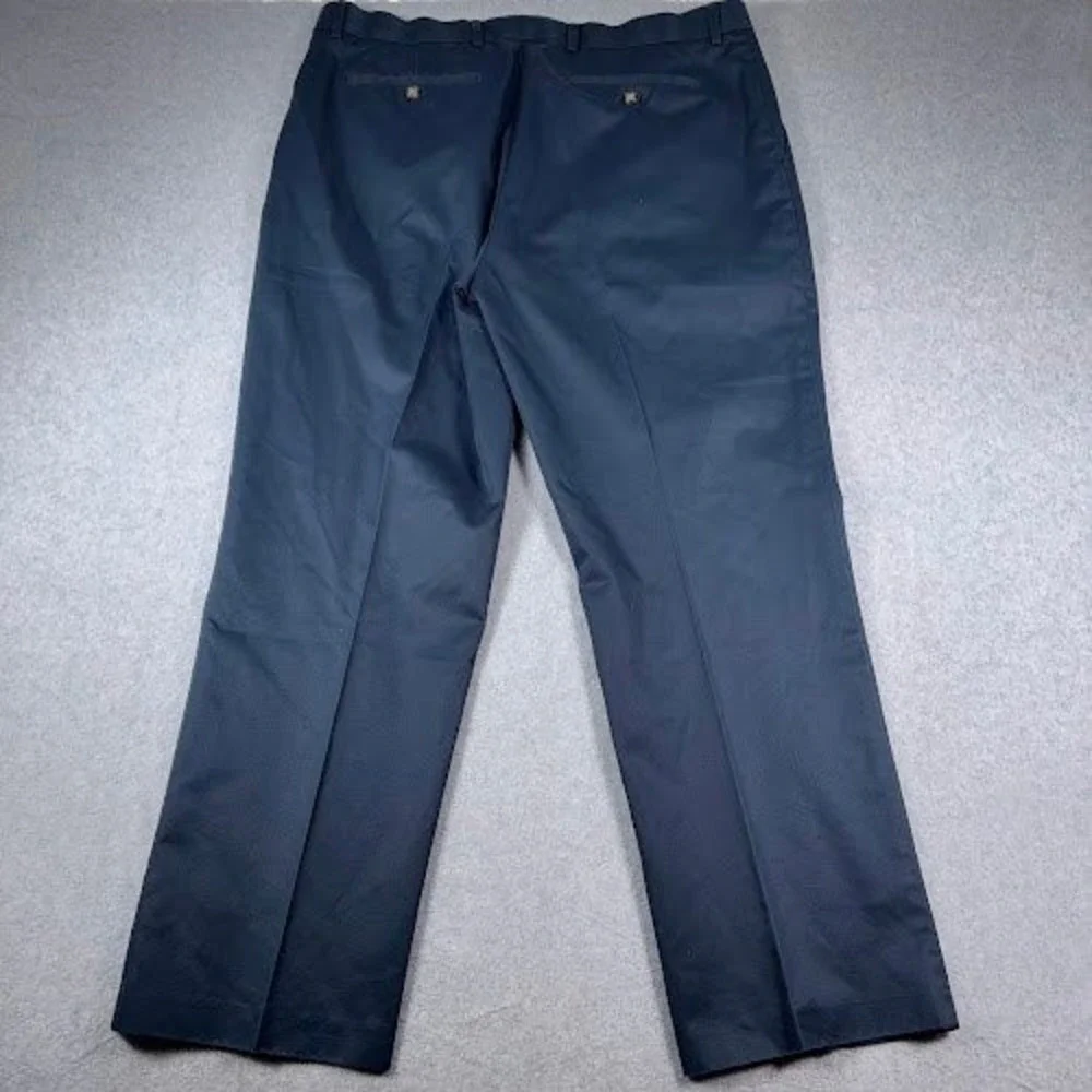 Gold Label Roundtree & Yorke Chino Pants Mens 39x27 Navy Blue‎ Solid Non-Iron
